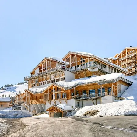 Apartment Authentic Located In The Le Grand Massif Area