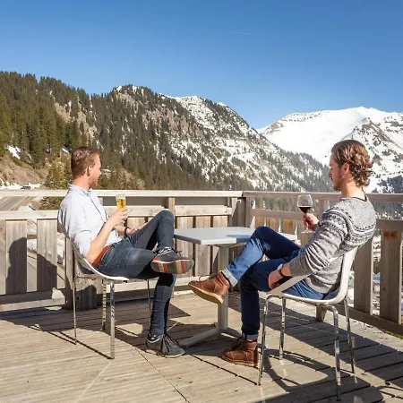 Authentic Located In The Le Grand Massif Area Apartment