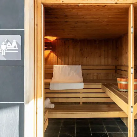 Authentic Located In The Le Grand Massif Area Araches-la-Frasse