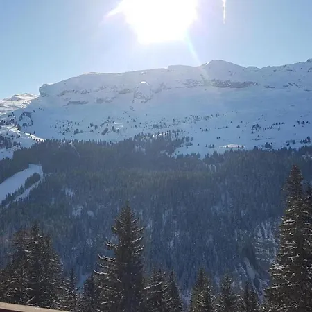 公寓 Authentic Located In The Le Grand Massif Area